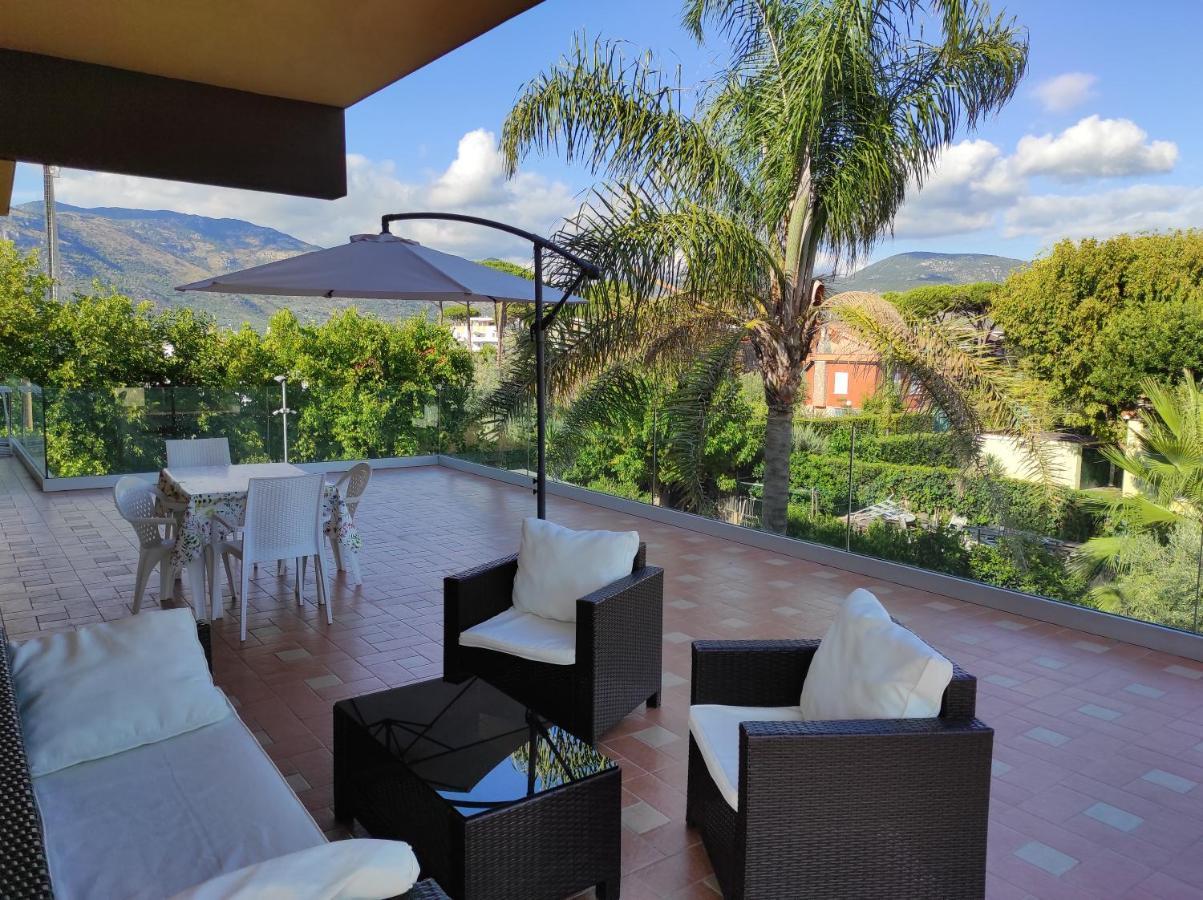 Stella Di Mare Vila Terracina Exterior foto