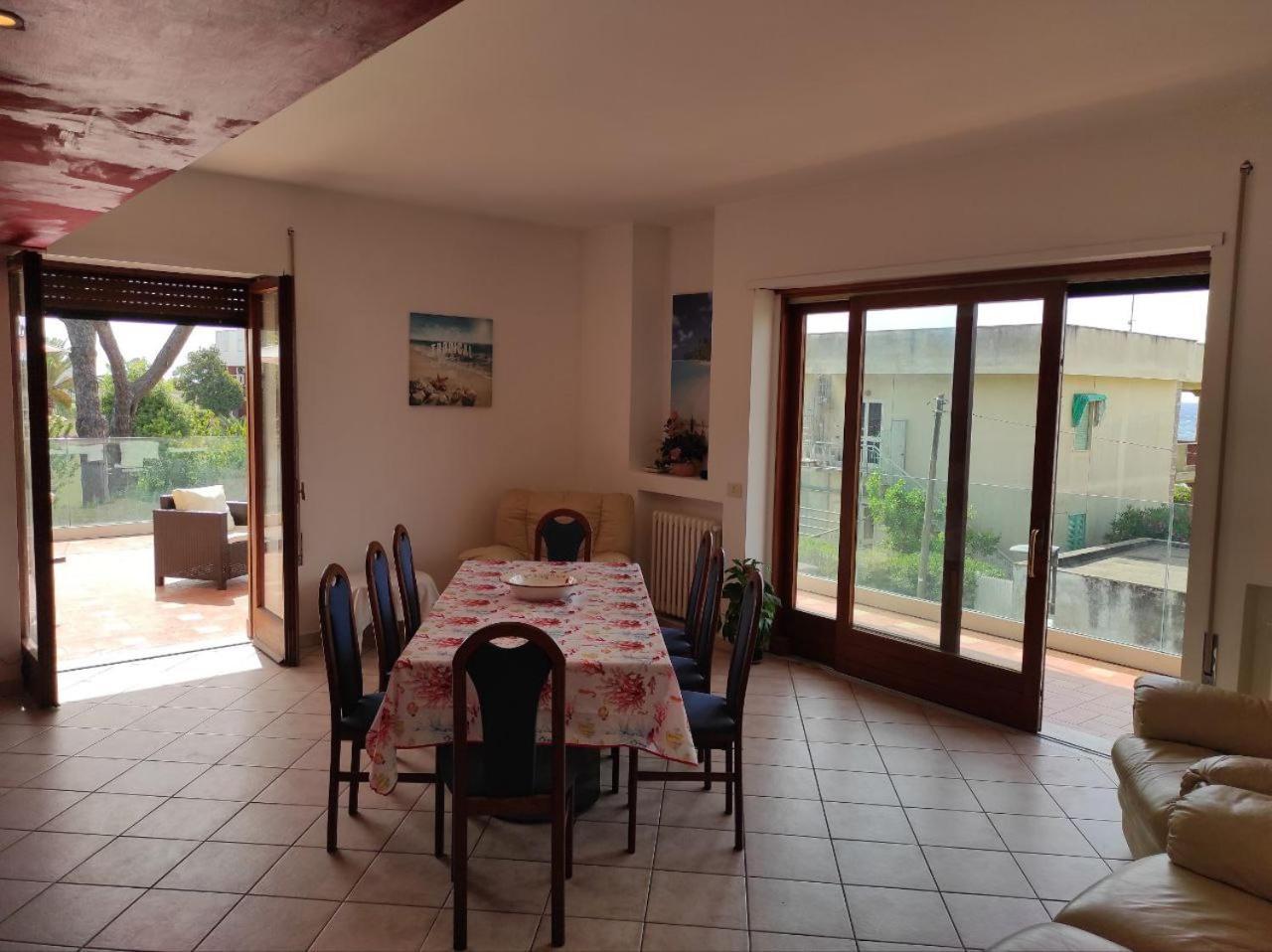 Stella Di Mare Vila Terracina Exterior foto